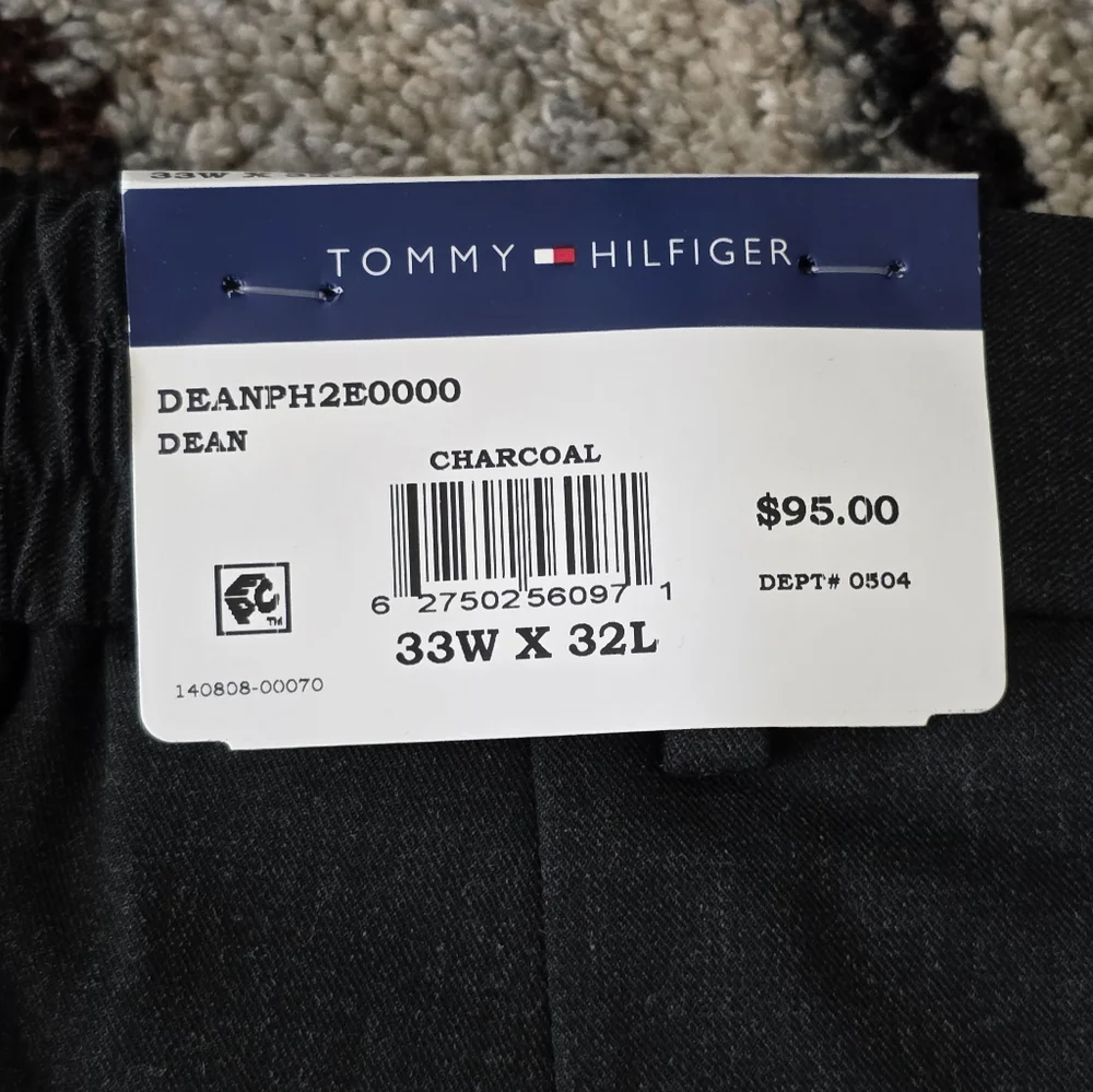 Tommy Hilfiger Mens Dress Pants 33x32 Wrinkle Free Charcoal Career $95 Relax Fit